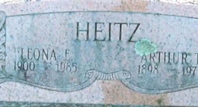 Leona E Heitz on Sysoon