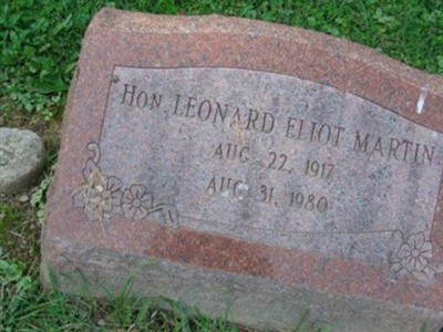 Leonard Eliot Martin on Sysoon