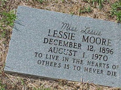 Lessie Moore on Sysoon
