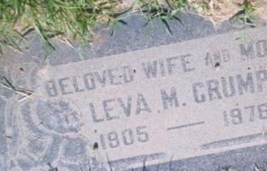 Leva M Crumplar on Sysoon