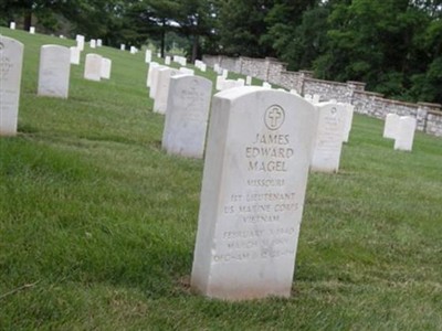 Lieut James Edward Magel on Sysoon