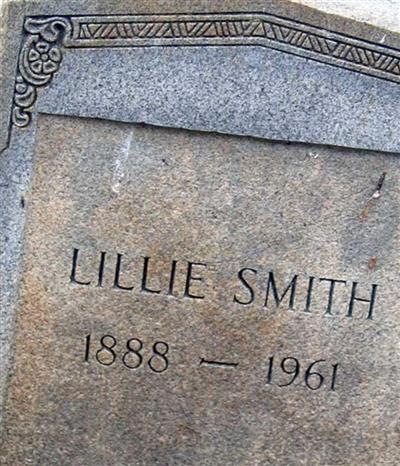 Lillie Smith on Sysoon