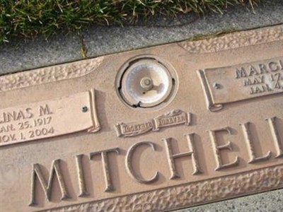 Linas Moad Mitchell on Sysoon