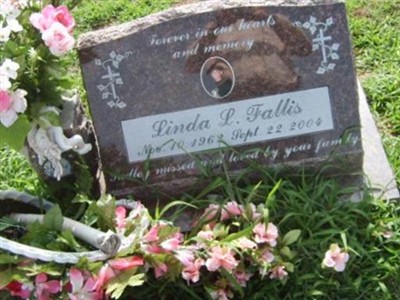 Linda L. Fallis on Sysoon
