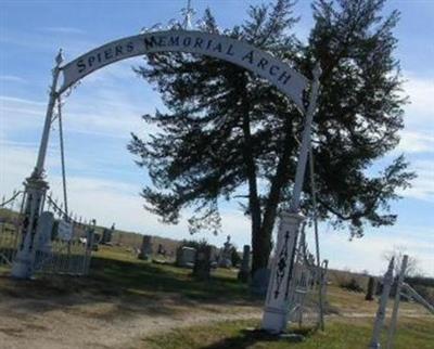 Linn City Cemetery on Sysoon