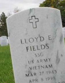 Lloyd E Fields on Sysoon