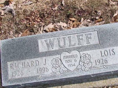 Lois E. Wulff on Sysoon