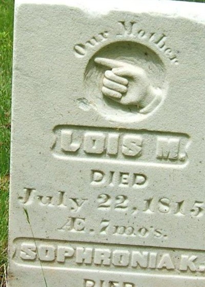 Lois M Wight on Sysoon