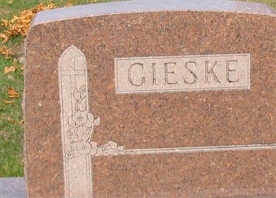 Lorena M. Guernsey Gieske on Sysoon
