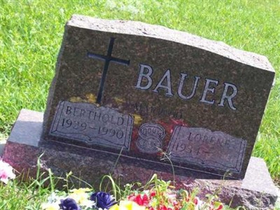 Lorene Bauer on Sysoon