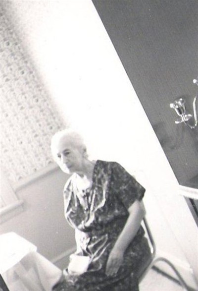 Lottie F. Schuchat on Sysoon
