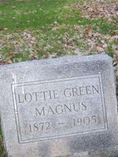 Lottie Green Magnus on Sysoon