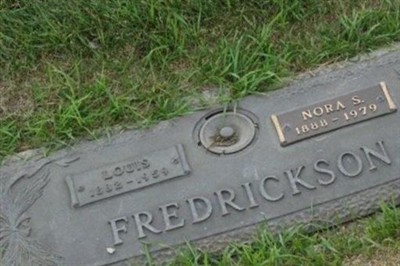 Louis Fredrickson on Sysoon