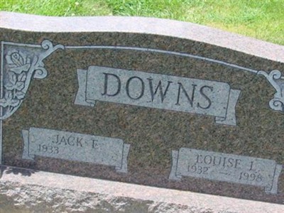 Louise Lenora Downs on Sysoon