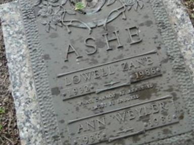 Lowell Zane Ashe on Sysoon