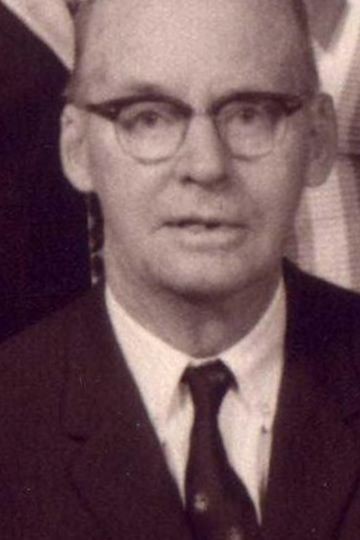 Loyal Ward Crooks on Sysoon