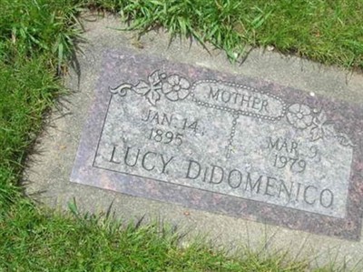 Lucy Di Domenico on Sysoon