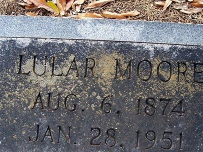 Lular Moore on Sysoon