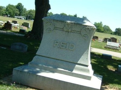 Lurton Reid on Sysoon