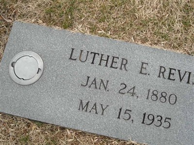Luther E Revis on Sysoon