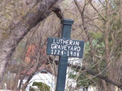Lutheran Graveyard on Sysoon