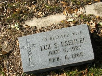 Luz S. Esensee on Sysoon