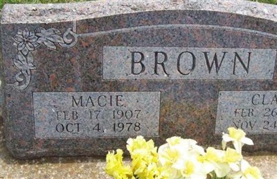 Macie Brown on Sysoon