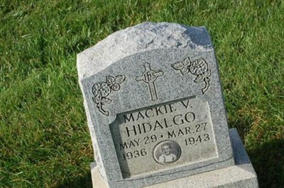 Mackie V. Hidalgo on Sysoon
