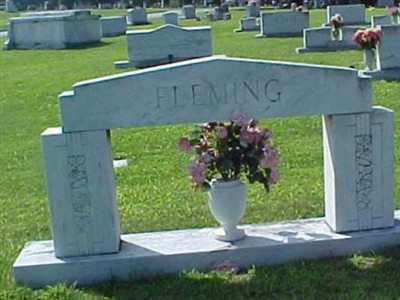 Mae Hipp Fleming on Sysoon
