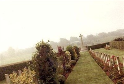 Mailly-Maillet Communal Cemetery Extension on Sysoon