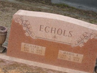 Mamie R Echols on Sysoon