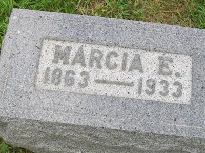 Marcia E Foglesong on Sysoon