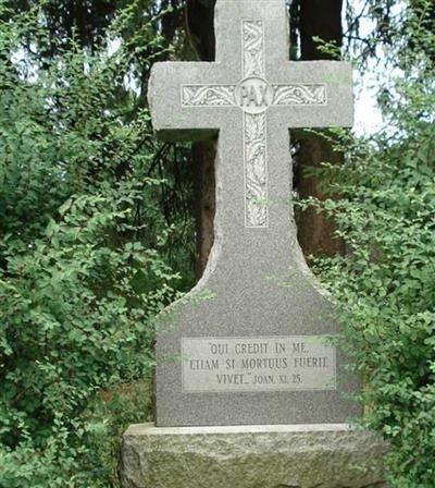 Marian Community Cemetery on Sysoon