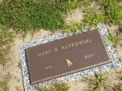 Mary R Rutkowski on Sysoon