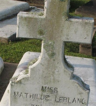 Mathilde LeBLANC on Sysoon