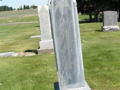 Matthias A. Love on Sysoon