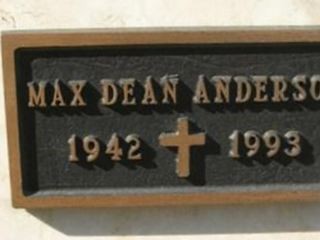 Max Dean Anderson on Sysoon