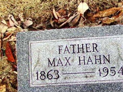Max L. Hahn on Sysoon