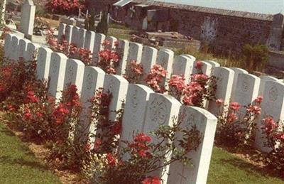 Meharicourt Communal Cemetery on Sysoon