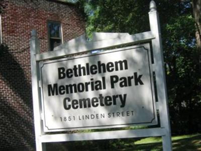 Memorial Park Cemetery on Sysoon