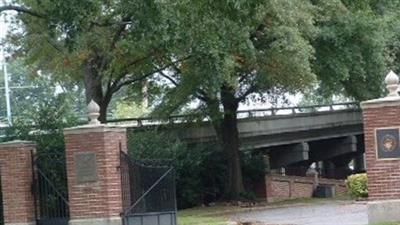 Memphis National Cemetery on Sysoon