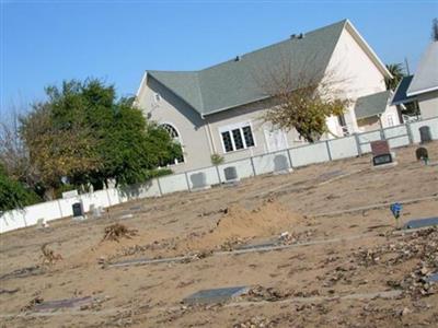 Old Zion Mennonite Brethren Church Cemetery on Sysoon