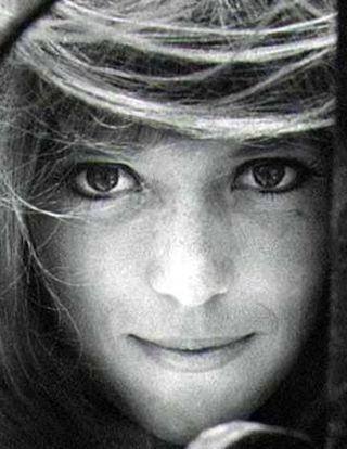 Meredith MacRae on Sysoon