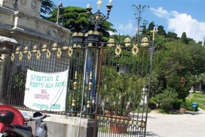 Messina Town Cemetery on Sysoon