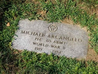 Michael Arcangelo on Sysoon