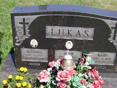 Michael Lukas on Sysoon