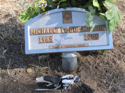 Michael Todd Wilson on Sysoon
