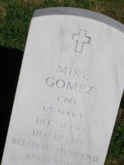 Mike Gomez on Sysoon