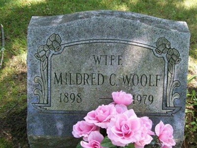 Mildred C Woolf on Sysoon