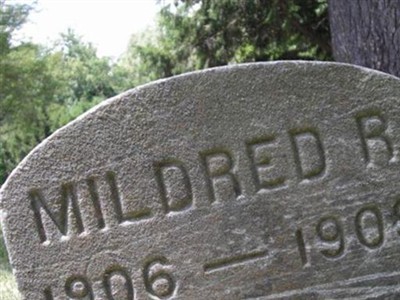 Mildred R. Meyer on Sysoon